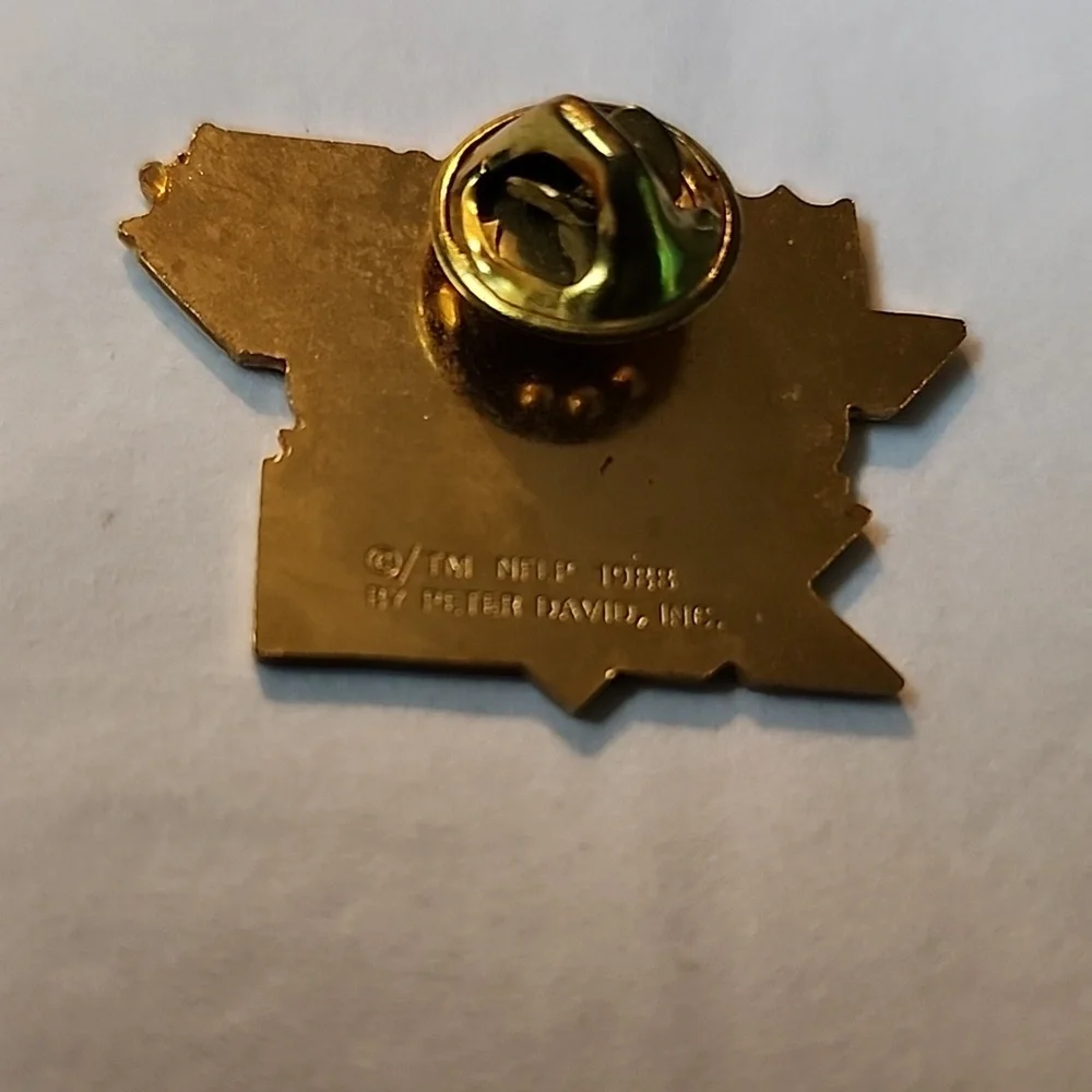 1988 SUPERBOWL AFC CHAMPS PIN PREVIOUSLY LOVED BENGALS